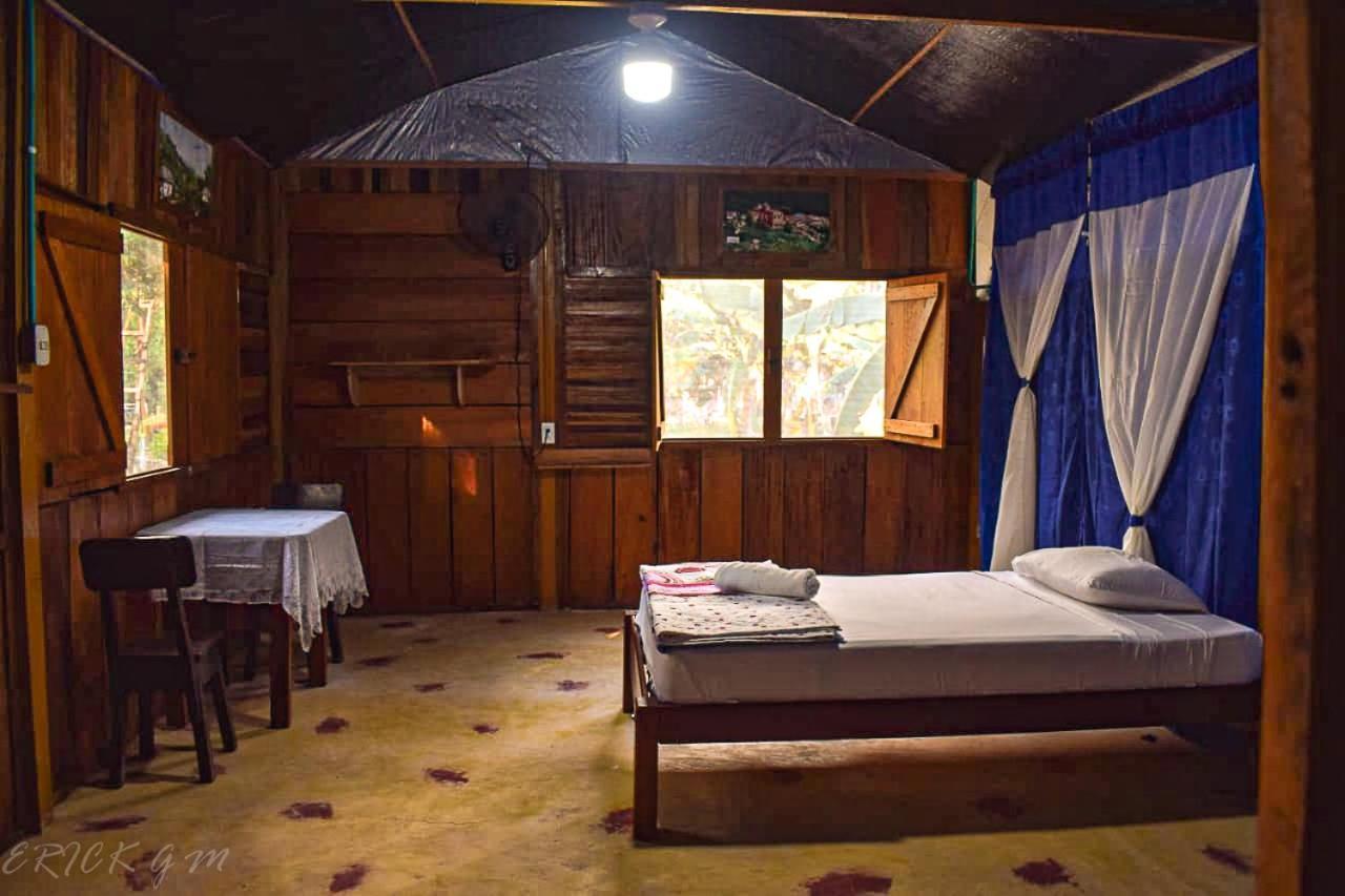 Hostal Cano Nevera La Macarena Kültér fotó