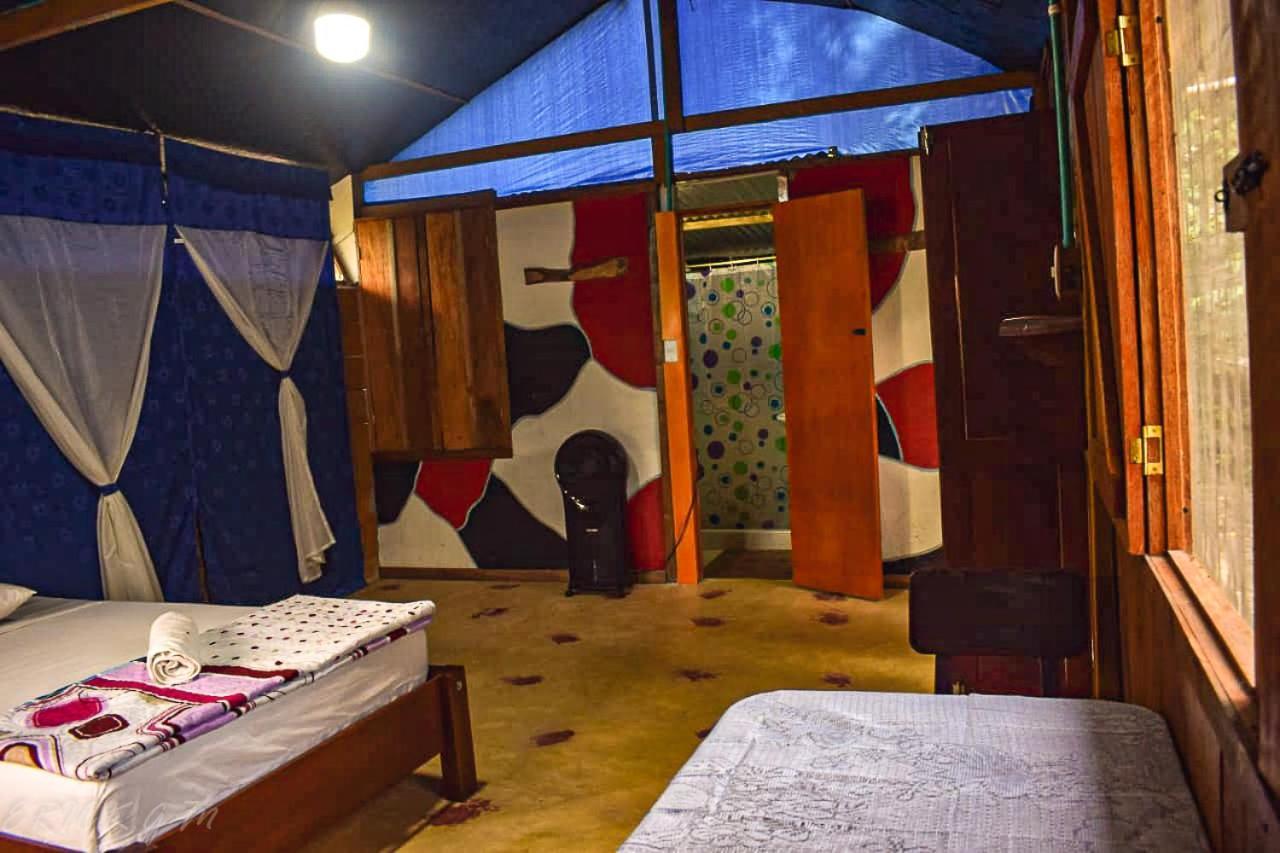 Hostal Cano Nevera La Macarena Kültér fotó