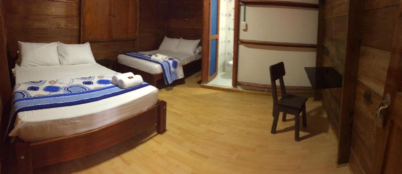 Hostal Cano Nevera La Macarena Szoba fotó